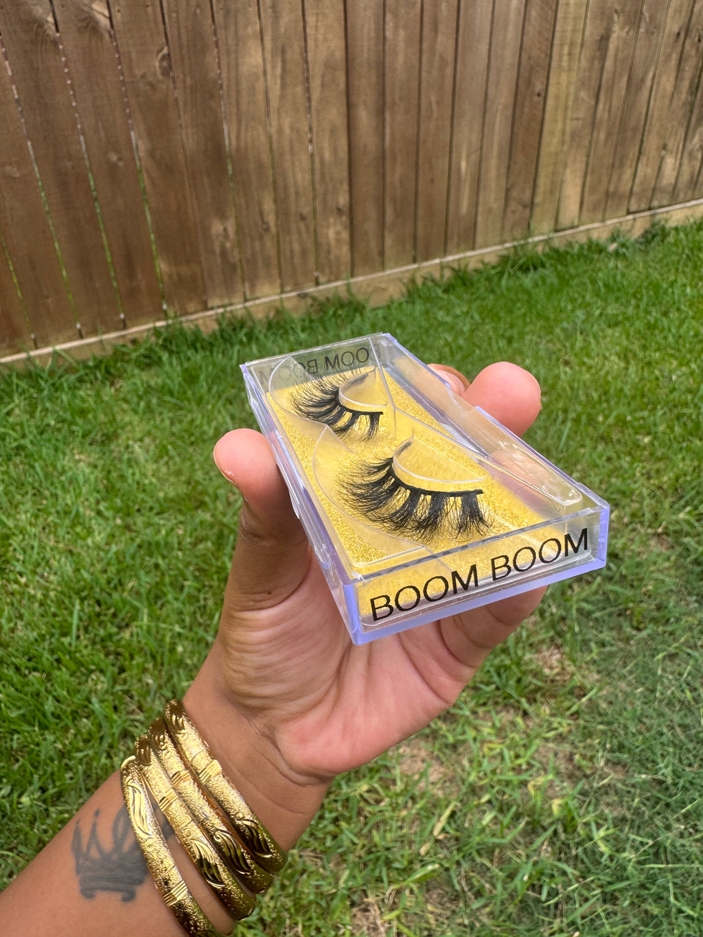 BOOM BOOM — WISPY LASHES